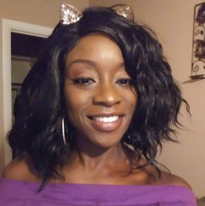 Meet your Posher, Latiesha